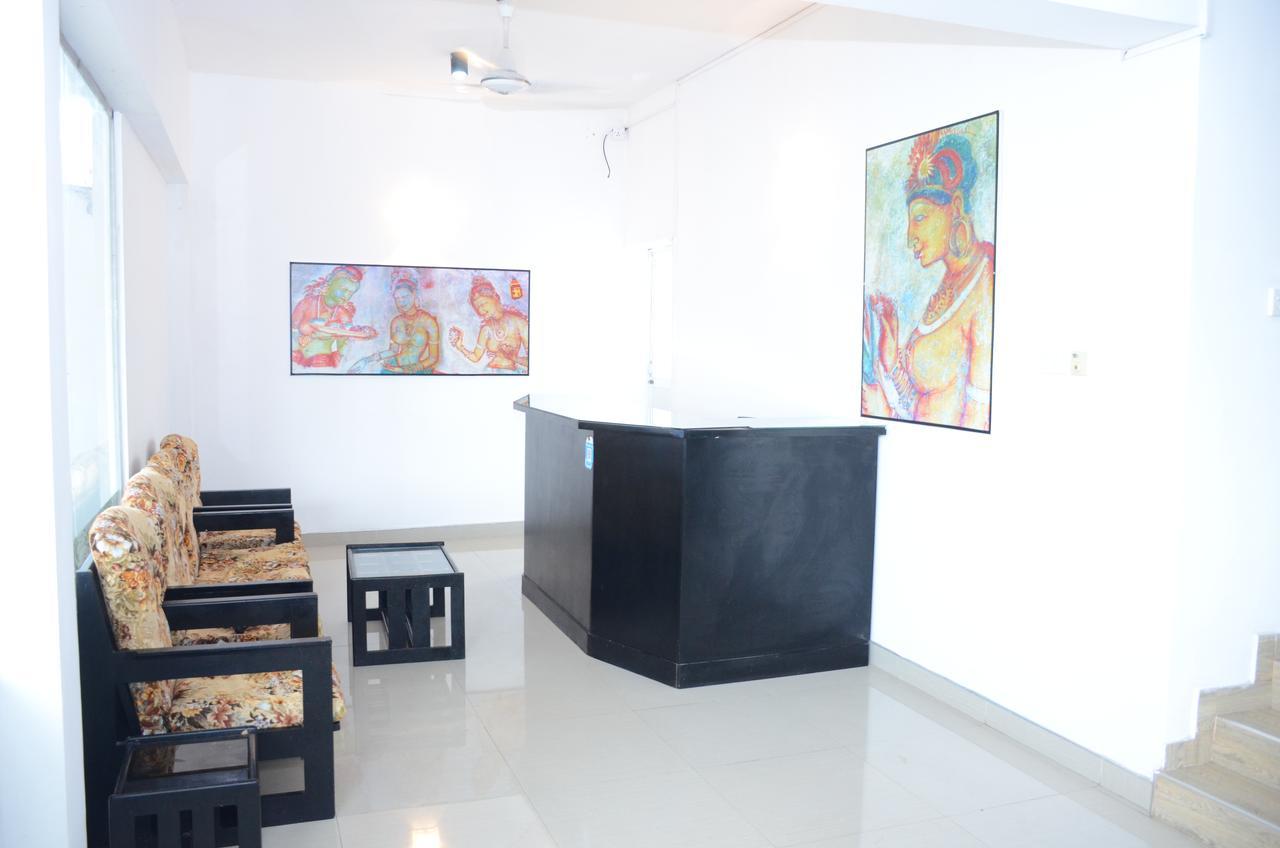 Yoho Beach Glory Hotel Negombo Exterior photo