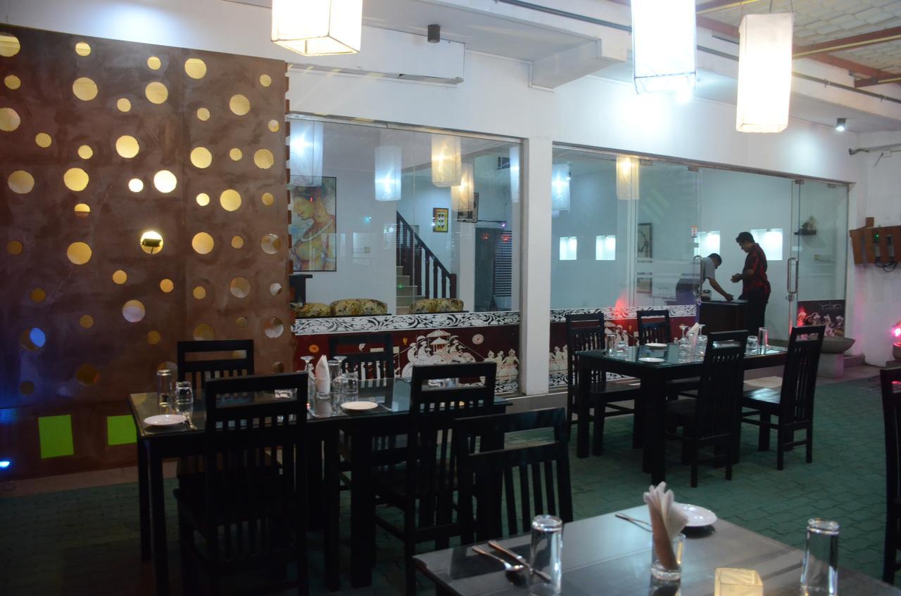 Yoho Beach Glory Hotel Negombo Exterior photo